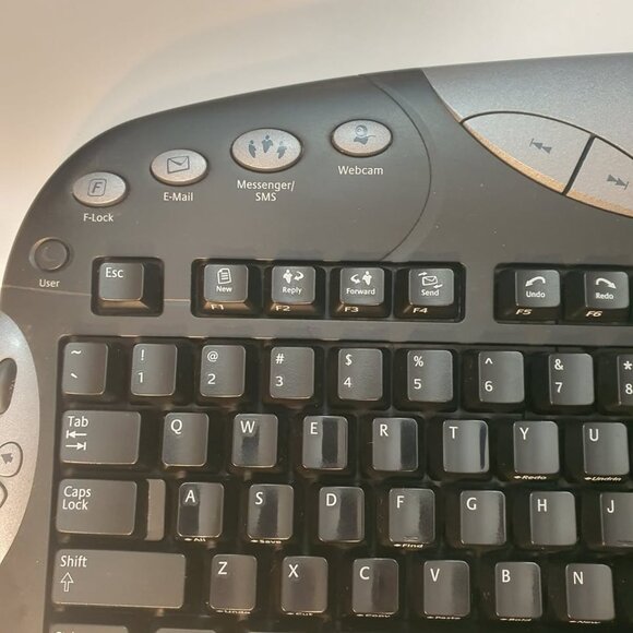 Logitech Elite Keyboard R41126 USB - Picture 8 of 10